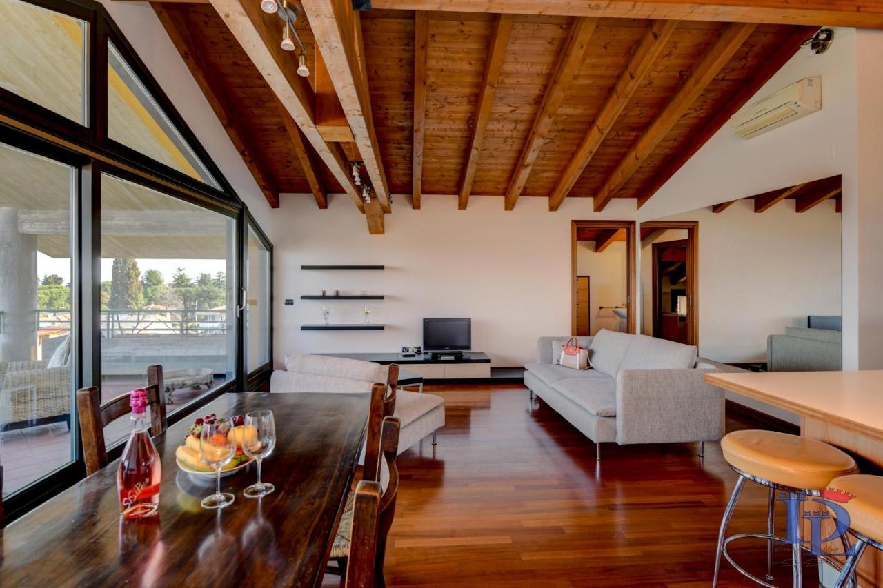 Desenzanoloft Official Partner Marriott Homes & Villas - Paradise Lake View In A 5 Pools Exclusive Residence 데센자노델가르다 외부 사진